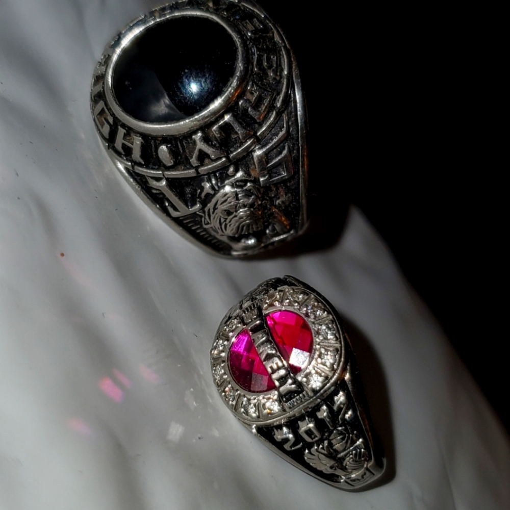 Random class rings